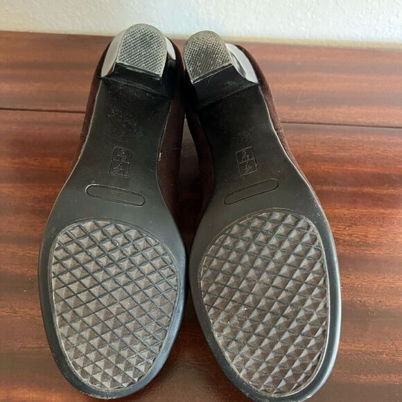 Aerosoles Brown Faux Suede Winterstrole Ankle Boots. Size 7M. Great Condition! - Picture 8 of 10